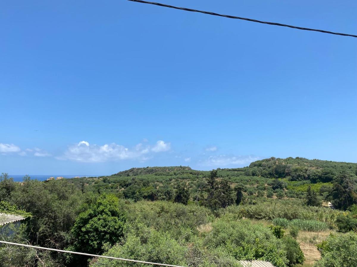 Casa Di Fragkiskos. Ένα Σπίτι Μέσα Στη Φύση. Villa Kondomarion Esterno foto