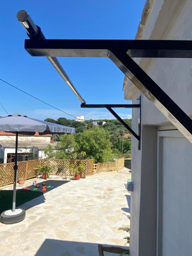 Casa Di Fragkiskos. Ένα Σπίτι Μέσα Στη Φύση. Villa Kondomarion Esterno foto