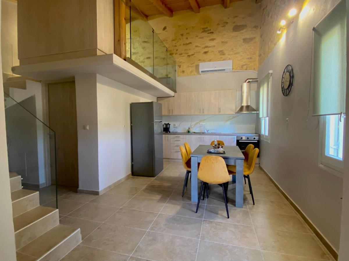 Casa Di Fragkiskos. Ένα Σπίτι Μέσα Στη Φύση. Villa Kondomarion Esterno foto